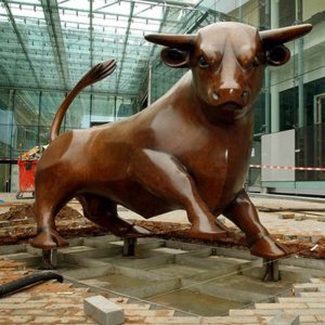 bronze bull statue