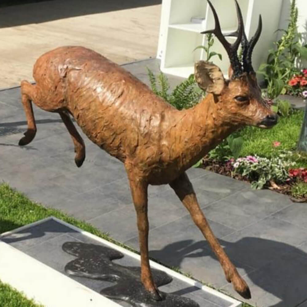 roe deer bronze sculpture