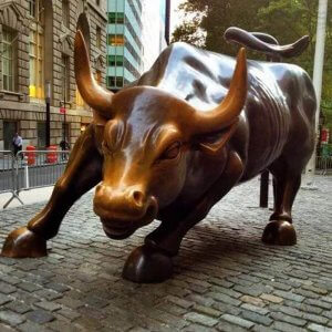 charging bull sculpture