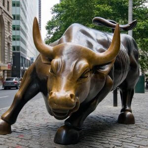 charging bull sculpture