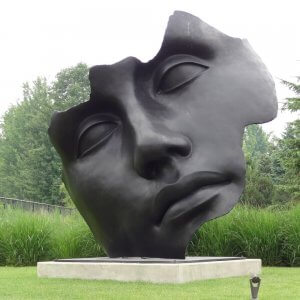 igor mitoraj sculpture