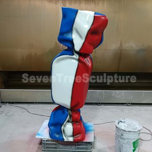 Hot Sale Flag Fiberglass Candy Statue