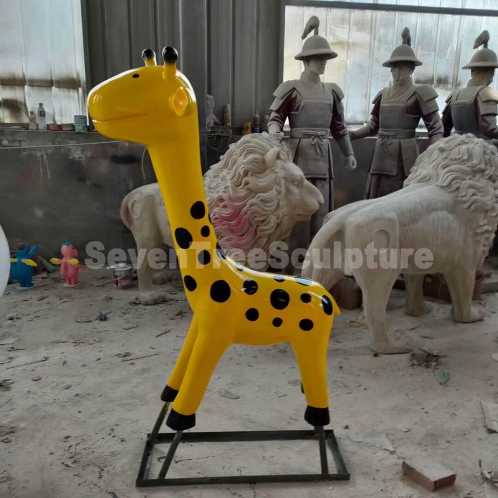 Giraffe Fiberglass Bench Sculpture For Garden SevenTreeSculpture