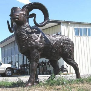 Life Size Bighorn Sheep Bronze Sculpture For Outdoor