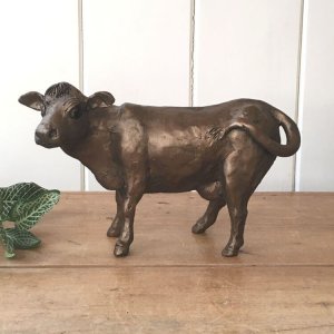 Life Size Bronze Cows Statue For Sale