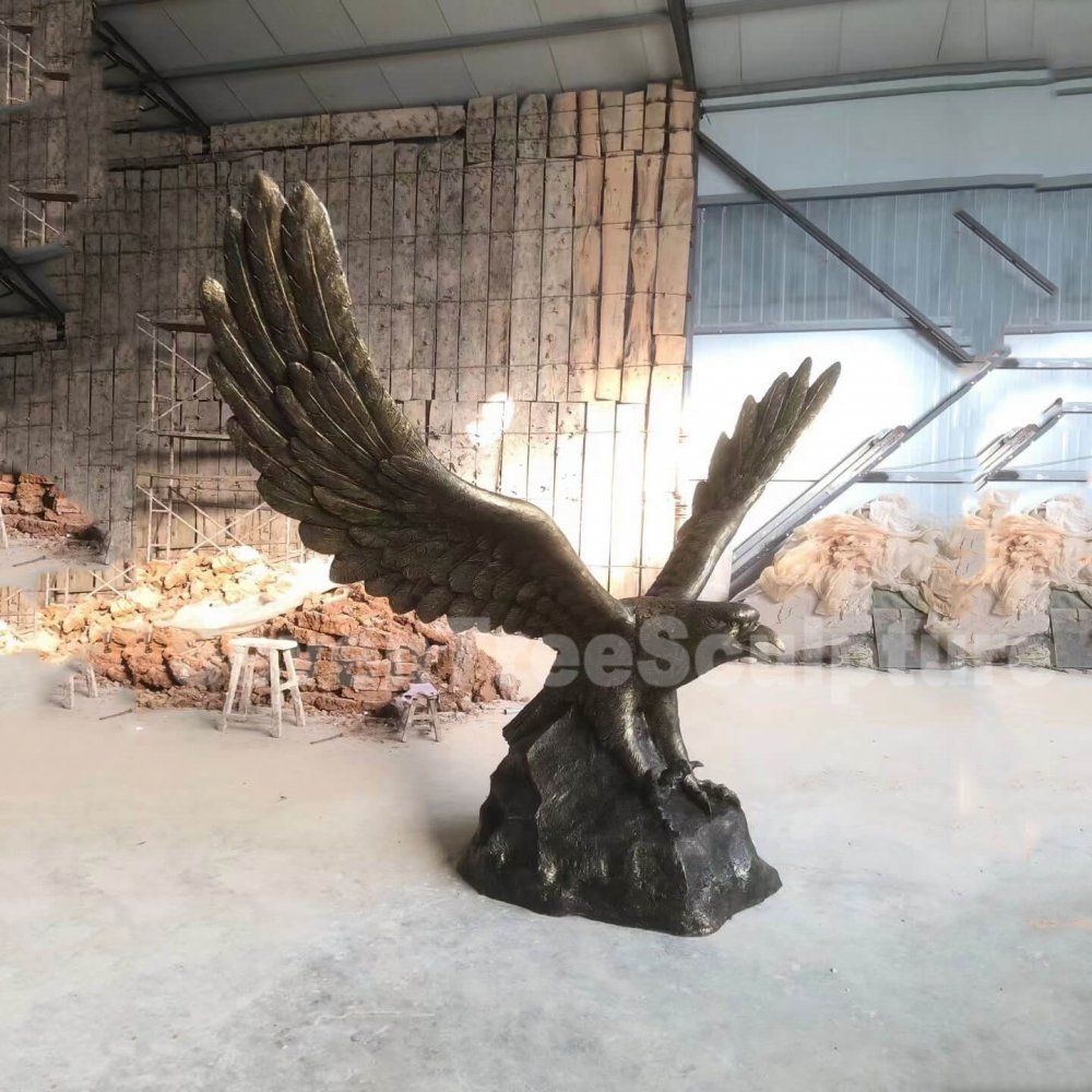 Factory Customization Bronze Eagle Statue For Sale - Image 2