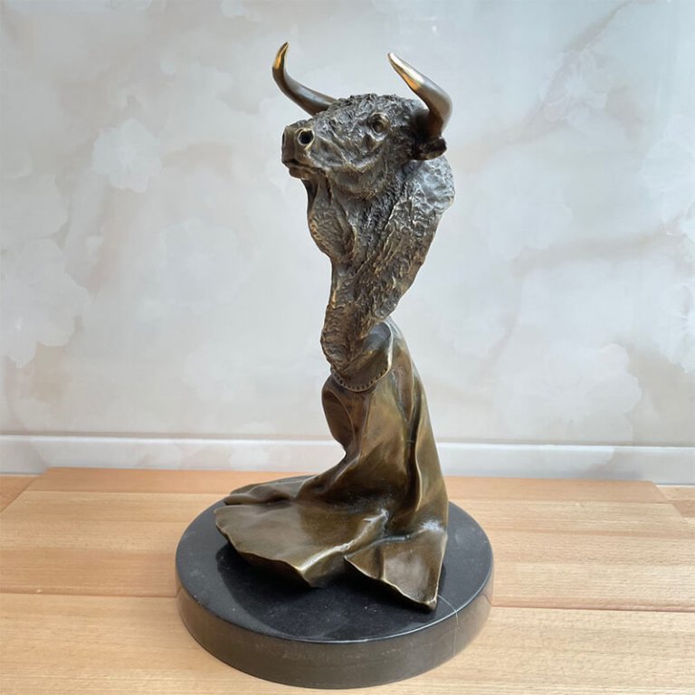 Bronze Highland Cow Head Sculpture For Sale SevenTreeSculpture