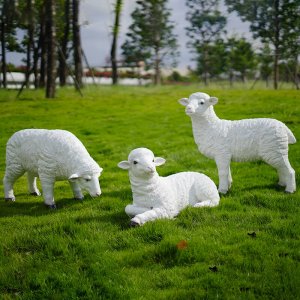 Resin Sculpture Lamb Ornament For Garden