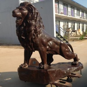 Factory Wholesale Bronze Large Lion Statue