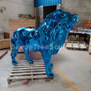Factory Wholesale Geometry Fiberglass Lion Statue