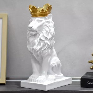 Factory Price Fiberglass White Lion Statue With Gold Crown