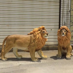 Factory Wholesale Resin Lion Sculpture