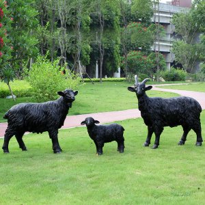 Fiberglass Large Sheep Garden Ornament Statue