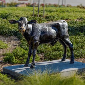 Outdoor Bronze Statue Of A Cow For Sale