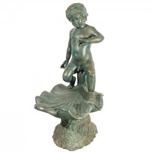 Bronze Water Fountain Sculpture Boy Tinkling On Shell Fountain For Sale