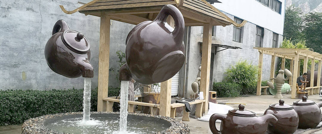 Floating-Teapot-Fountain (1)