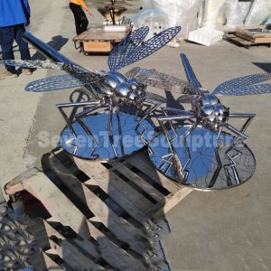 Outdoor Stainless Steel Dragonfly Sculptures For Sale