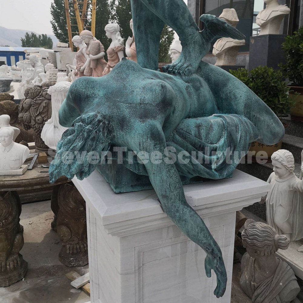 Factory Wholesale Bronze Perseus Statue For Sale - Image 2