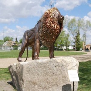 Garden Bronze Standing Lion Statue For Sale