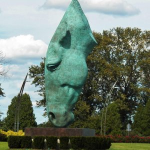 Hot Sale Horse Head Statue Bronze Still Water Sculpture