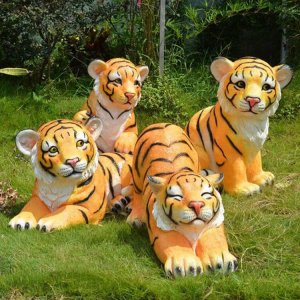 Outdoor Lawn Resin Tiger Statue For Sale