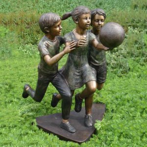 Bronze Kids Playing Basketball Statue For Sale