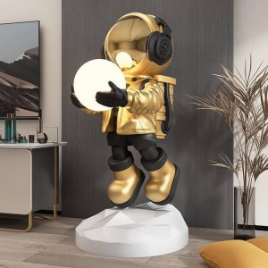 Fiberglass Spaceman Statue For Sale
