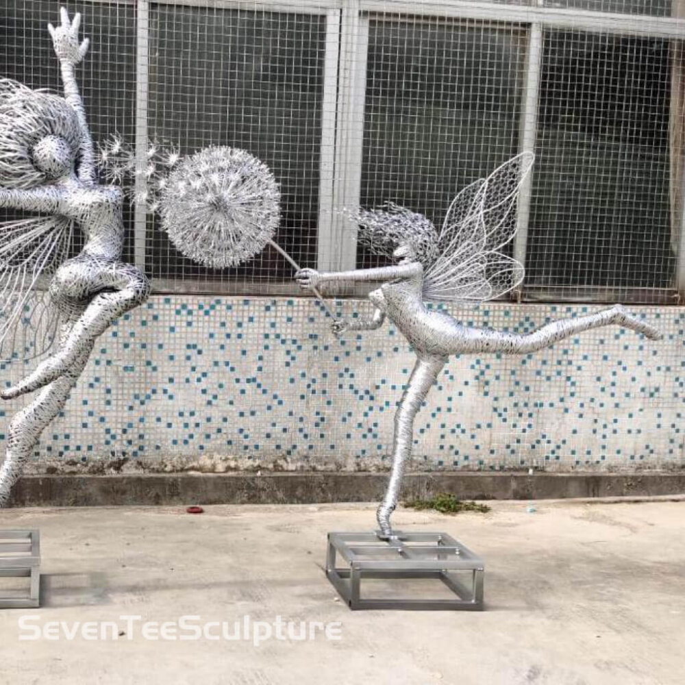 Wire Dandelion Sculpture For Sale - Image 4